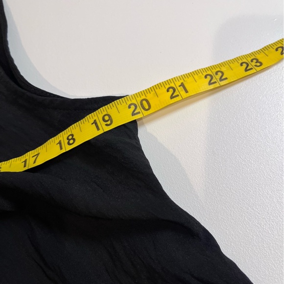 🧁black ruffle flowy tank top witchy whimsigoth fall goth emo grunge punk layer - Picture 7 of 8